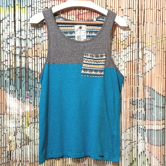 On The Byas Cotton Blend Tank, Southwestern Pattern Pocket, Heathered, Small - Picture 3 of 11